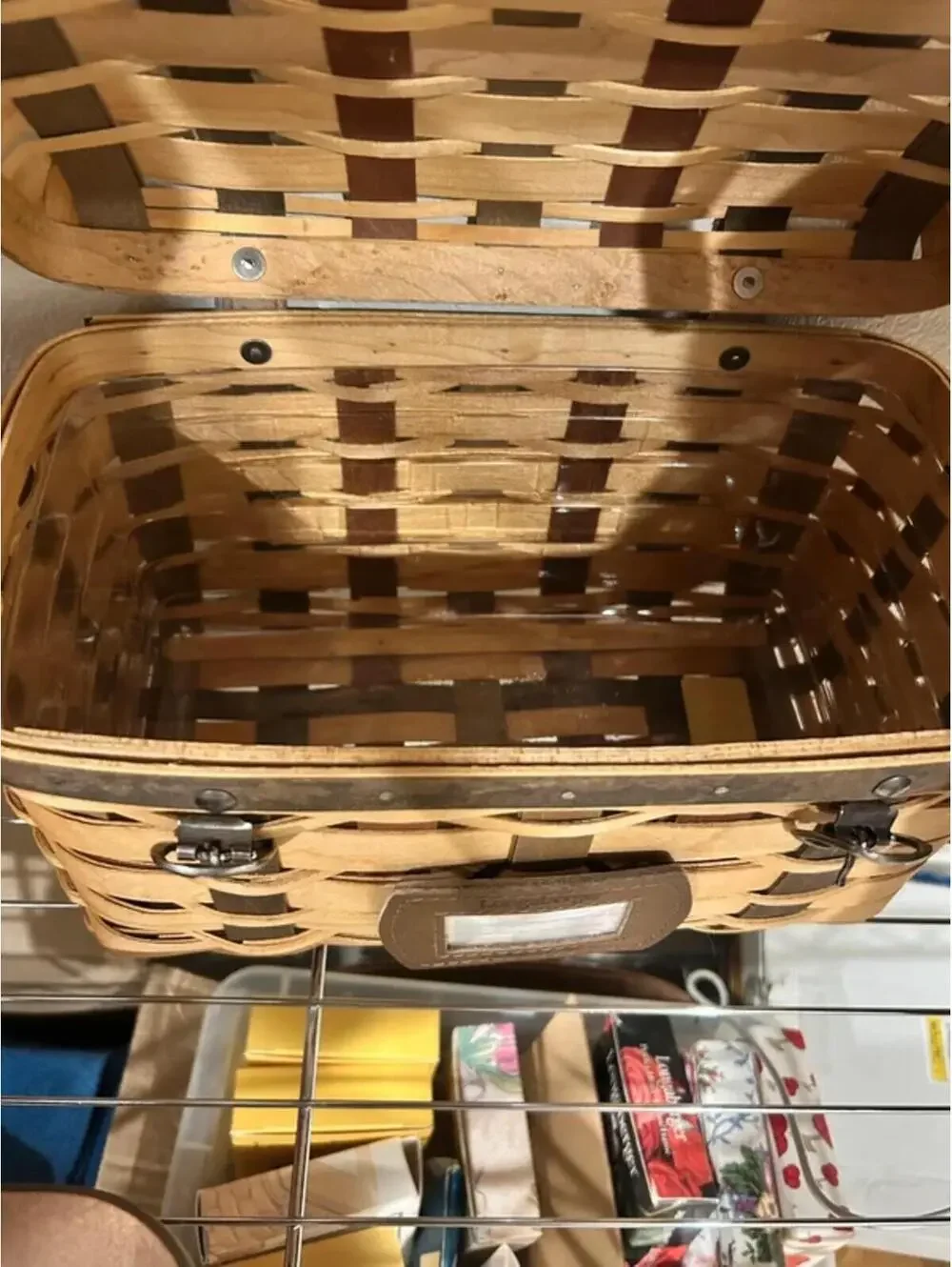 Longaberger 2007 collectors club trunk basket